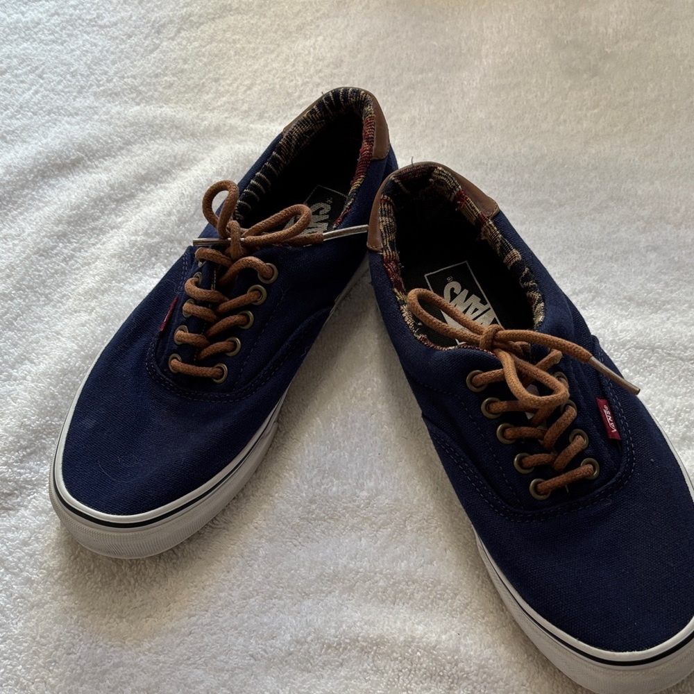 Vans Men's Dark Blue Sneakers with Tan Laces